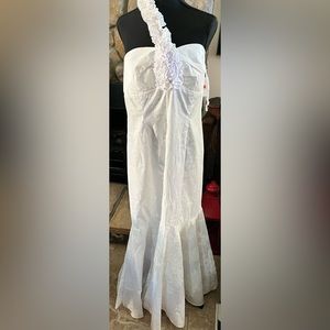 Hilo Hattie White Mermaid Hawaiian Dress